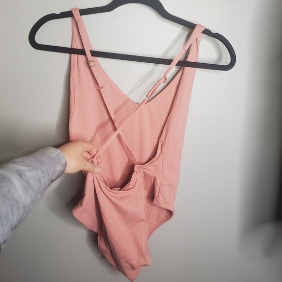 Andie Swim x Claire The Straddie One Piece in Lily Pink Women's Size Large NWT - Picture 4 of 10
